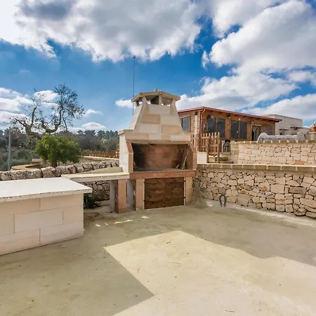 Mariano לינה וארוחת בוקר צ'לייה מספיקה